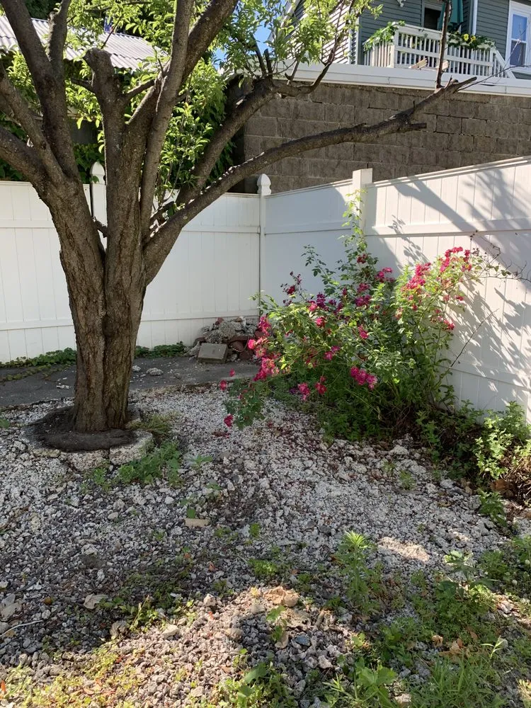 Trusted landscaping services experts serving North Reading, MA - Earth Stone and Water