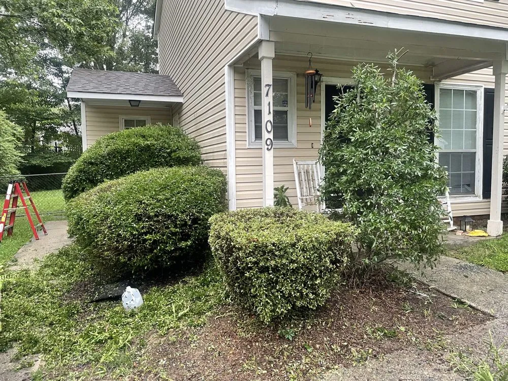 Custom landscape design experts serving Charlotte, NC - Earth tending lawn care