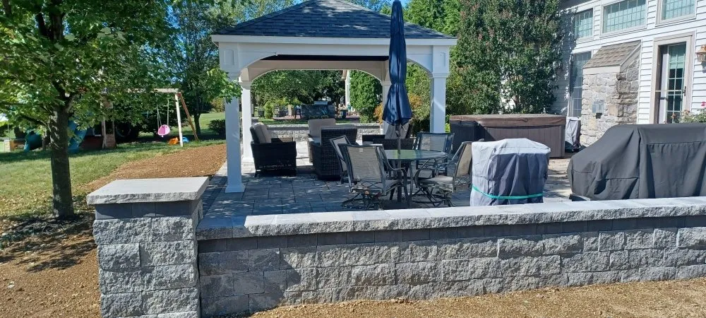 Custom yard cleanup service in New Cumberland, PA by Earth Tones Hardscape