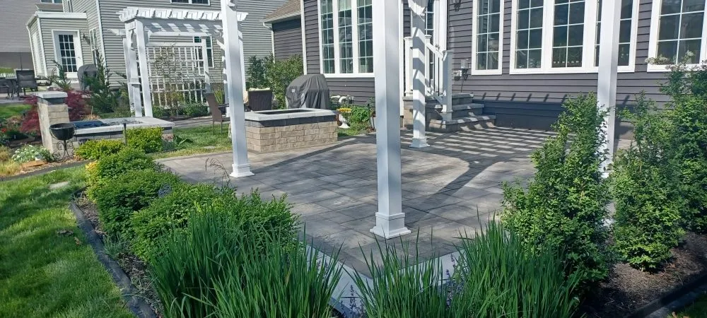 Affordable yard maintenance for residential properties across New Cumberland, PA - Earth Tones Hardscape