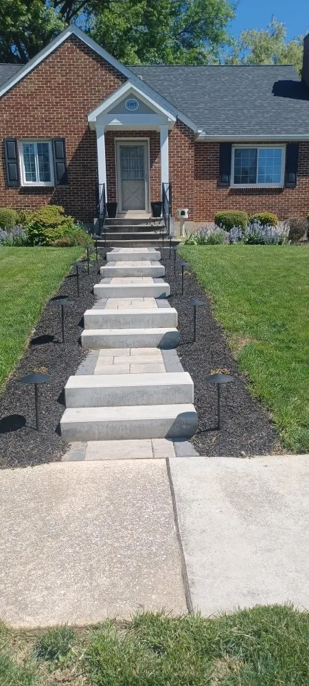 Local yard cleanup service in New Cumberland, PA - Earth Tones Hardscape