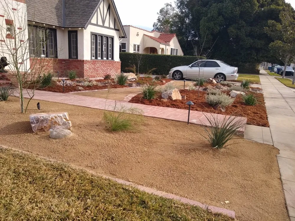Local landscaping services experts serving Riverside, CA - Earth-Tones Landscaping