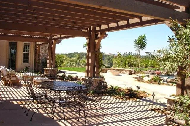 Reliable landscape design in Riverside, CA - Earth-Tones Landscaping