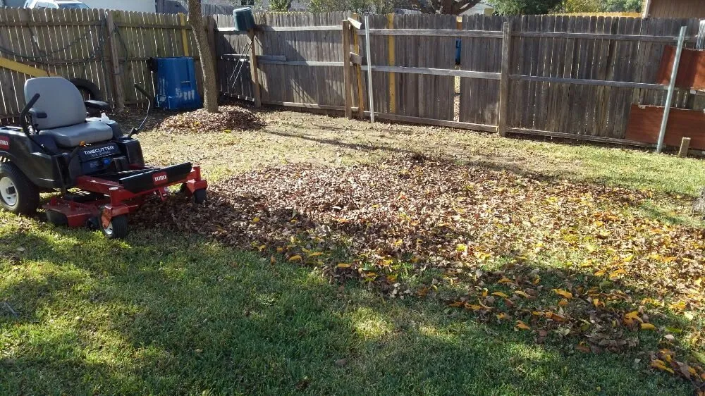 Affordable outdoor landscaping for beautiful yards in DeSoto, TX by Earth Trimmers Lawn Care Services
