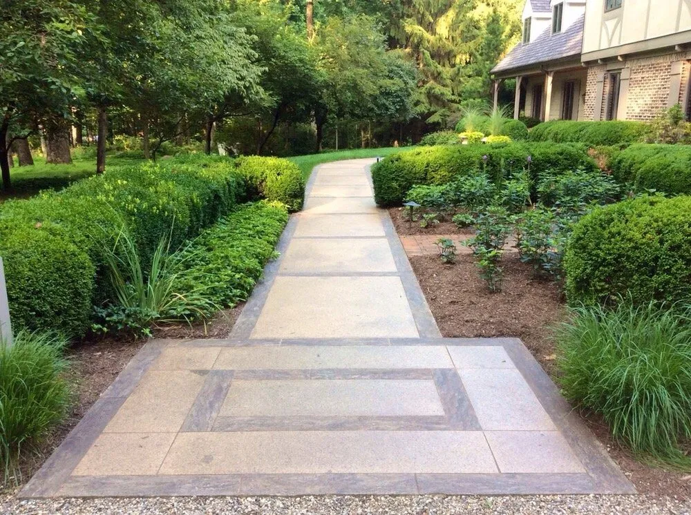 Professional outdoor landscaping in Washington Township, NJ - Earth Turf & Blooms