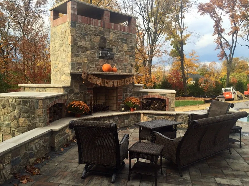Professional landscape design experts serving Washington Township, NJ - Earth Turf & Blooms