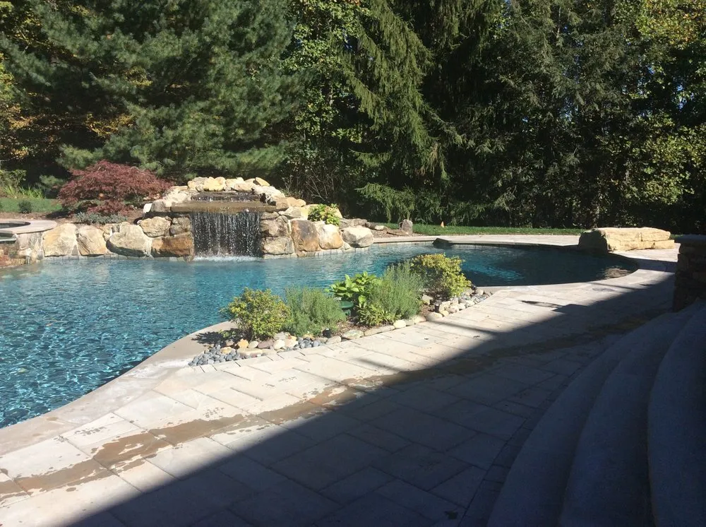 Custom landscaping services experts serving Washington Township, NJ - Earth Turf & Blooms