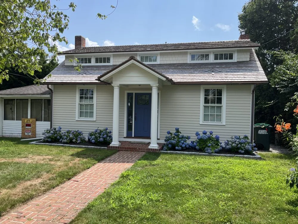 Trusted lawn mowing service in Mystic, CT - Earth, Turf, & Snow