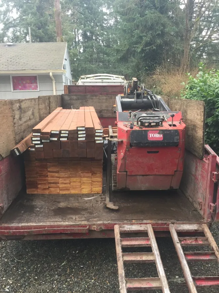 Affordable residential landscaping experts serving Lakewood, WA - Earth Water & Stone