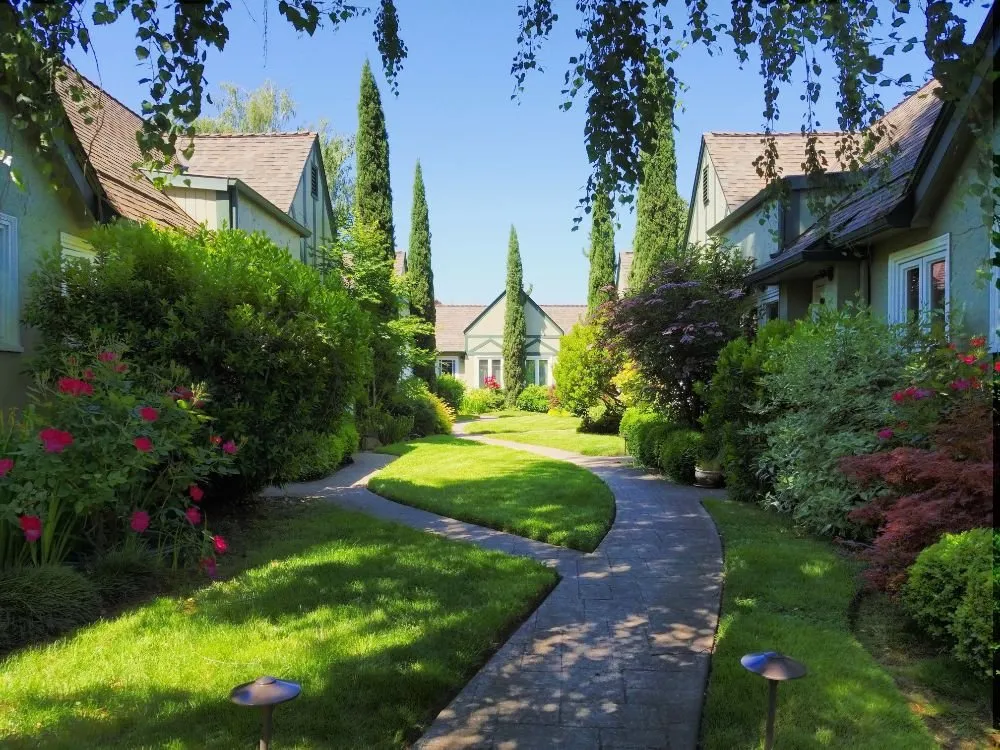 Top-rated residential landscaping for year-round maintenance in Portland, OR by Earth, Water & Wood