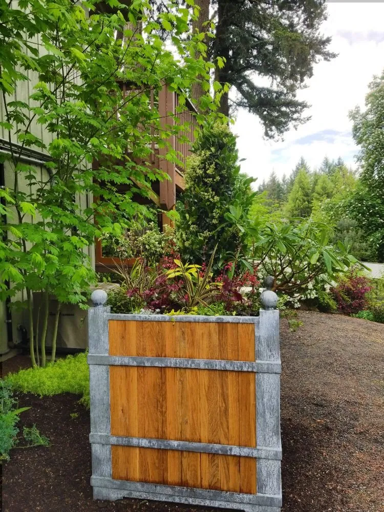 Local landscape installation experts serving Portland, OR - Earth, Water & Wood