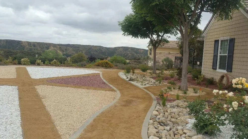 Professional residential landscaping experts serving Riverside, CA - Earth Wize Landscape
