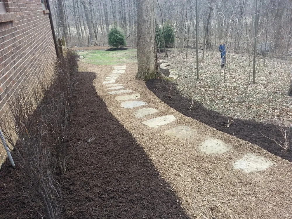 Top-rated lawn mowing service for homes in Greenwood, IN by Earth Works Landscape Hardscaping & Mowing