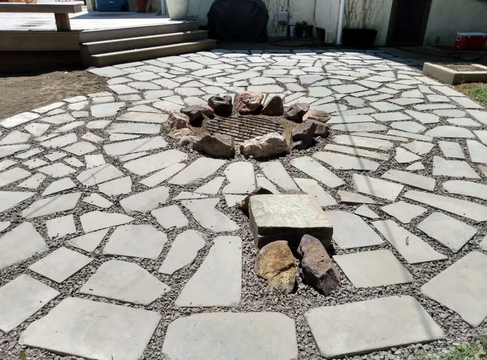 Expert garden landscaping in Lincoln, NE - Earth Works