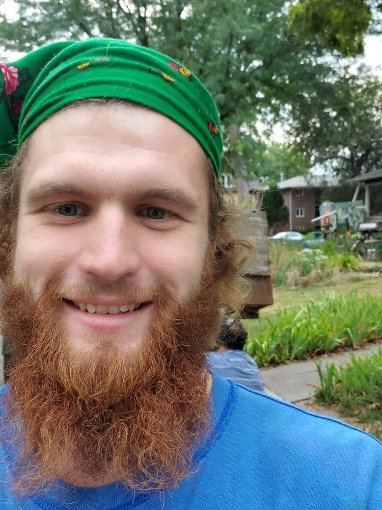 Affordable yard cleanup service in Lincoln, NE - Earth Works