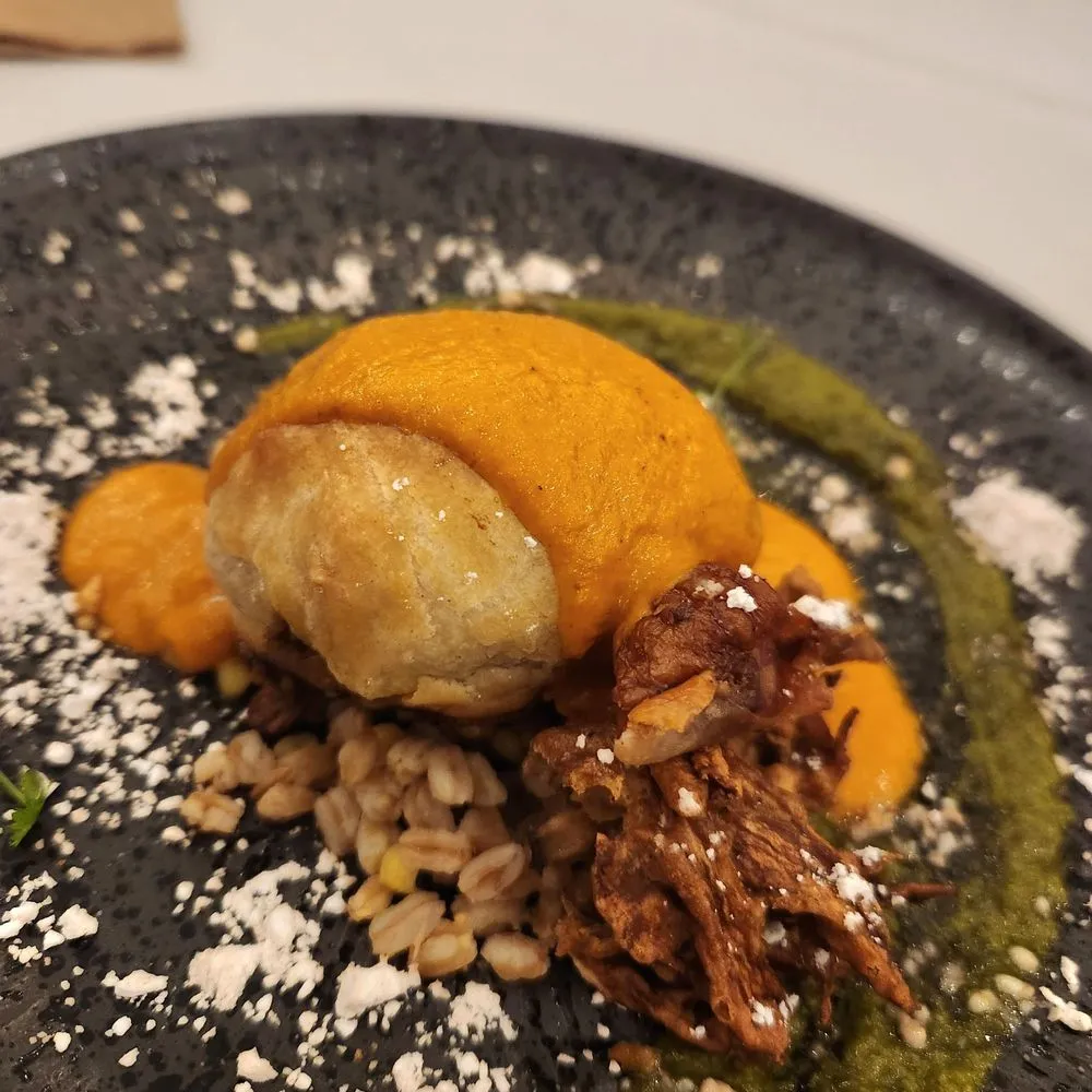 Expert lawn care service in Jacksonville, FL - Earth Works Plant Nursery