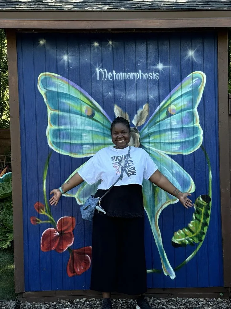 Local lawn care service experts serving Jacksonville, FL - Earth Works Plant Nursery