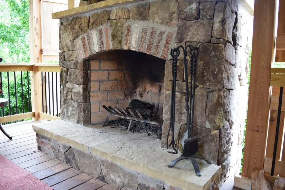 Trusted lawn mowing service in Knoxville, TN - Earthadelic