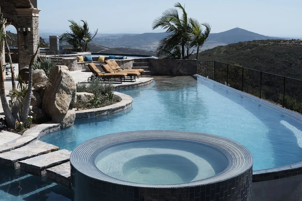 Top-rated lawn mowing service for beautiful yards across Escondido, CA - Earthcare Pools