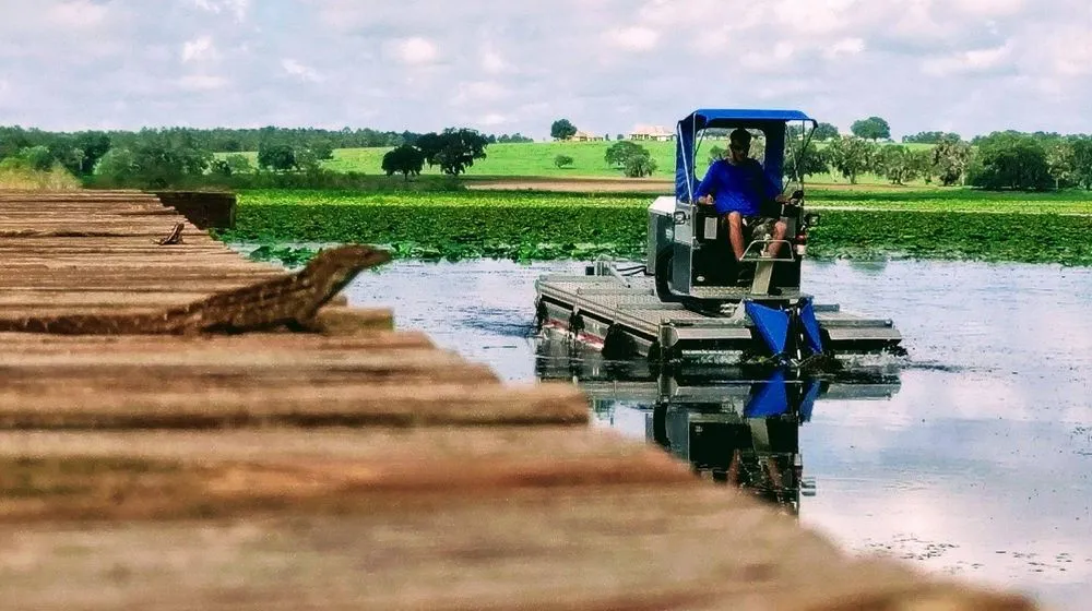 Top-rated yard maintenance near you across Brooksville, FL - Earthco Aquatic Maintenance