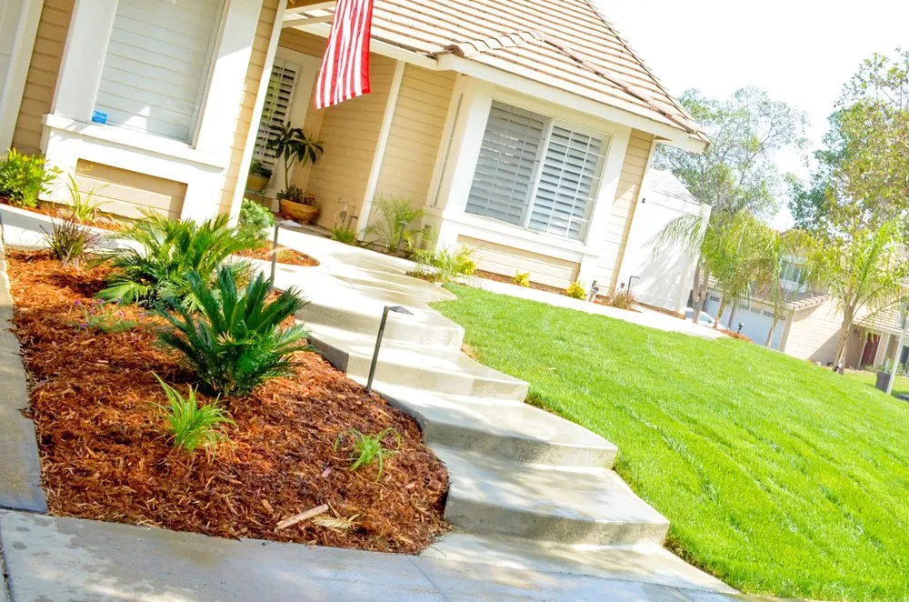 Custom outdoor landscaping in Moreno Valley, CA - Earthcraft Enterprise