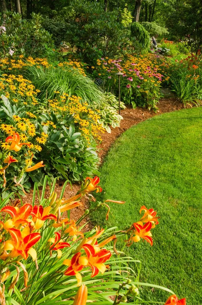 Top-rated landscaping services in Indiana, PA - EarthCraft Landscaping