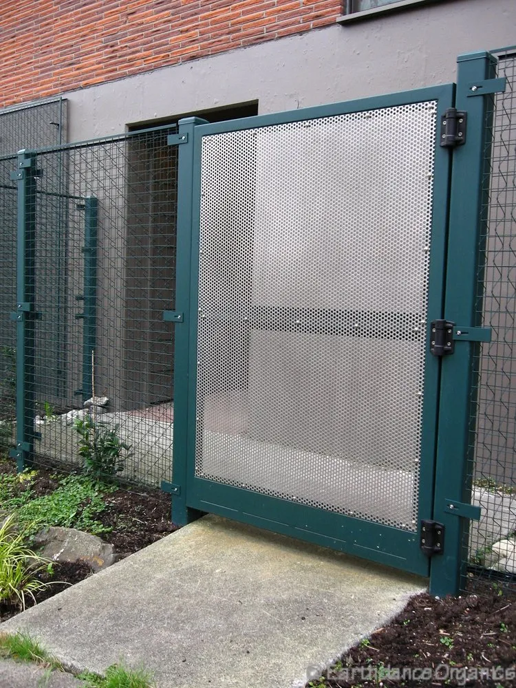 Reliable yard cleanup service for residential properties in Tacoma, WA by Earthdance Organics