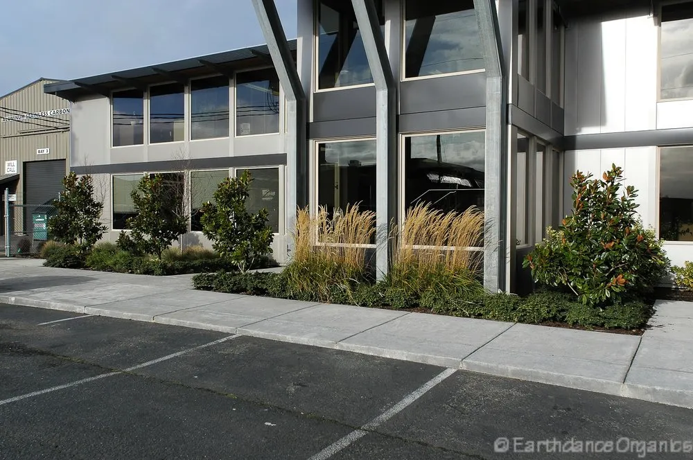 Affordable lawn mowing service experts serving Tacoma, WA - Earthdance Organics