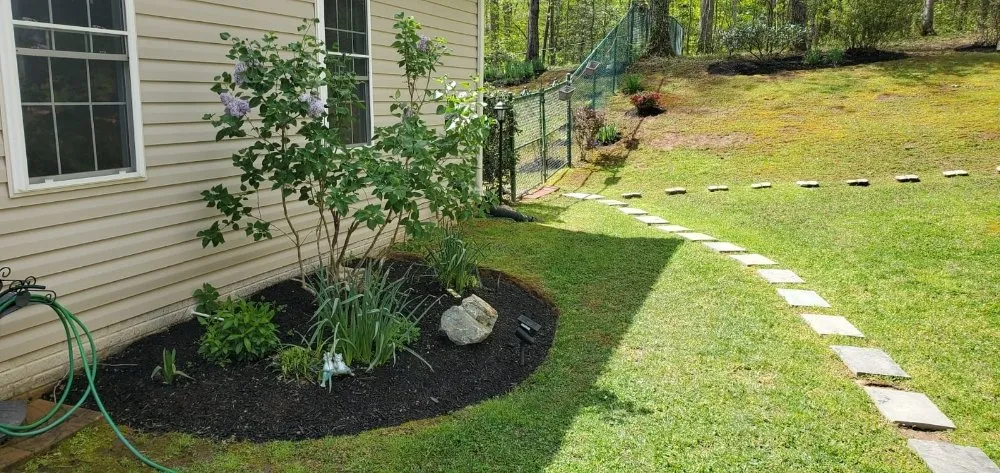 Top-rated yard maintenance in Spotsylvania, VA - Earthly Contrasts Landscape Services