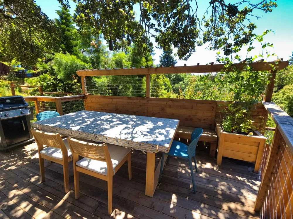 Top-rated yard maintenance in Oakland, CA - Earthly Sites Earth-Wise Garden Design, Build & Care