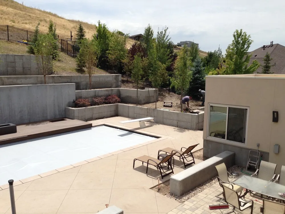 Professional lawn mowing service in Salt Lake City, UT - Earthology Landscape