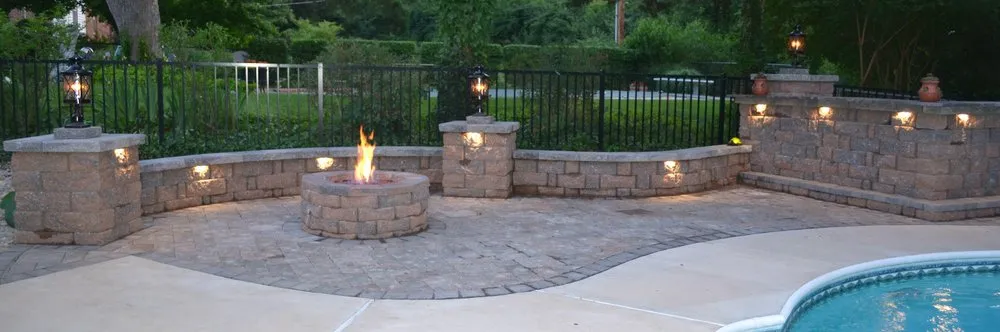 Top-rated yard cleanup service in St. Louis, MO - Earthscapes & Construction