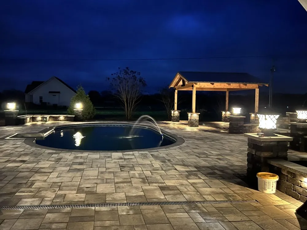 Local yard cleanup service for residential properties across Bell Buckle, TN - Earthscapes