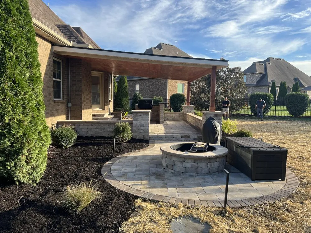 Expert landscaping services in Bell Buckle, TN - Earthscapes