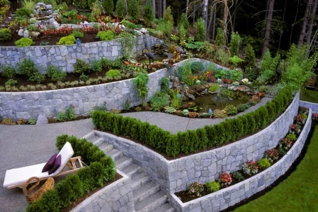 Custom garden landscaping in Bell Buckle, TN - Earthscapes