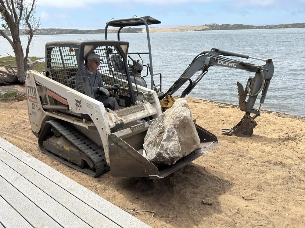 Reliable lawn care service near you in Los Osos, CA by Earthscapes