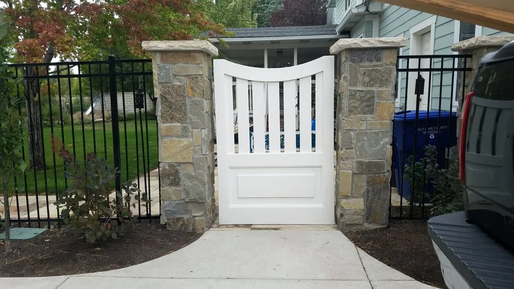 Trusted outdoor landscaping experts serving Salt Lake City, UT - Earthscapes