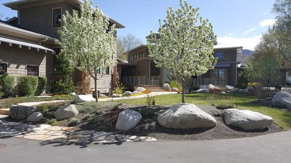 Expert outdoor landscaping experts serving Salt Lake City, UT - Earthscapes