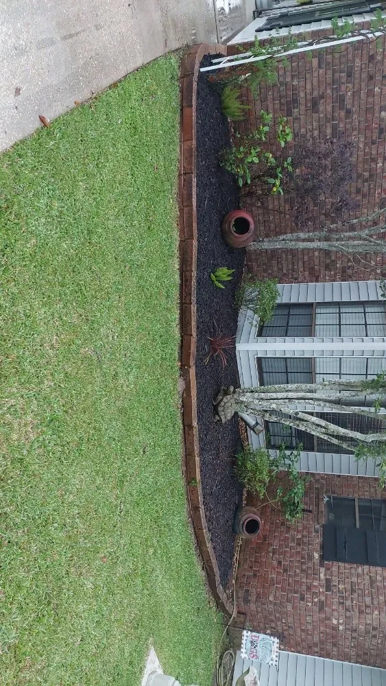 Reliable residential landscaping experts serving Prairieville, LA - EarthScapings Landscaping & Outdoor Living