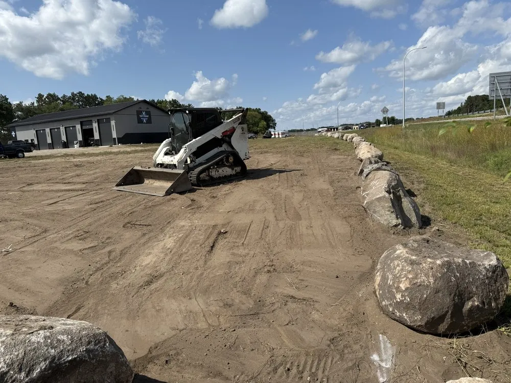 Trusted lawn mowing service near you in Big Lake, MN by Earthstone