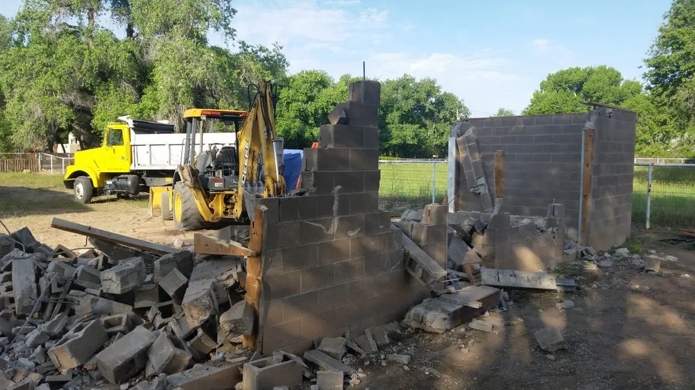 Custom outdoor landscaping experts serving Albuquerque, NM - EarthTech