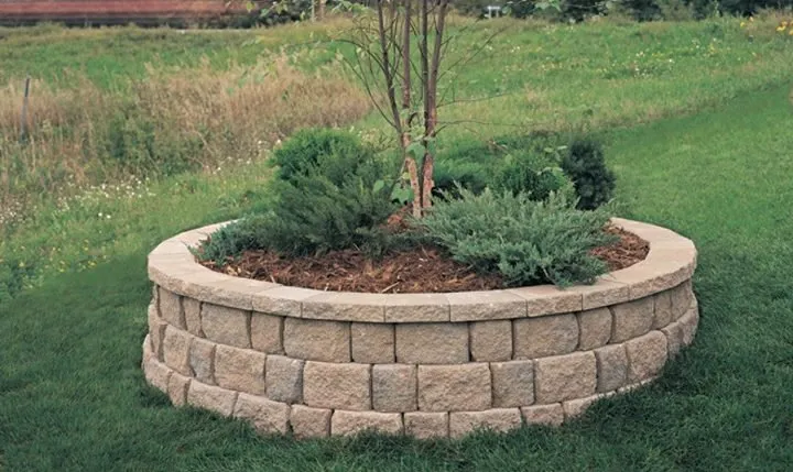 Professional lawn mowing service in Newburgh, IN by Earthtone