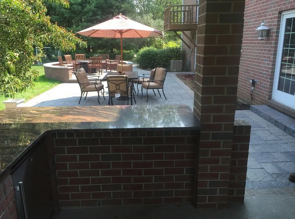 Trusted lawn care service experts serving Walnutport, PA - Earthtones Outdoors