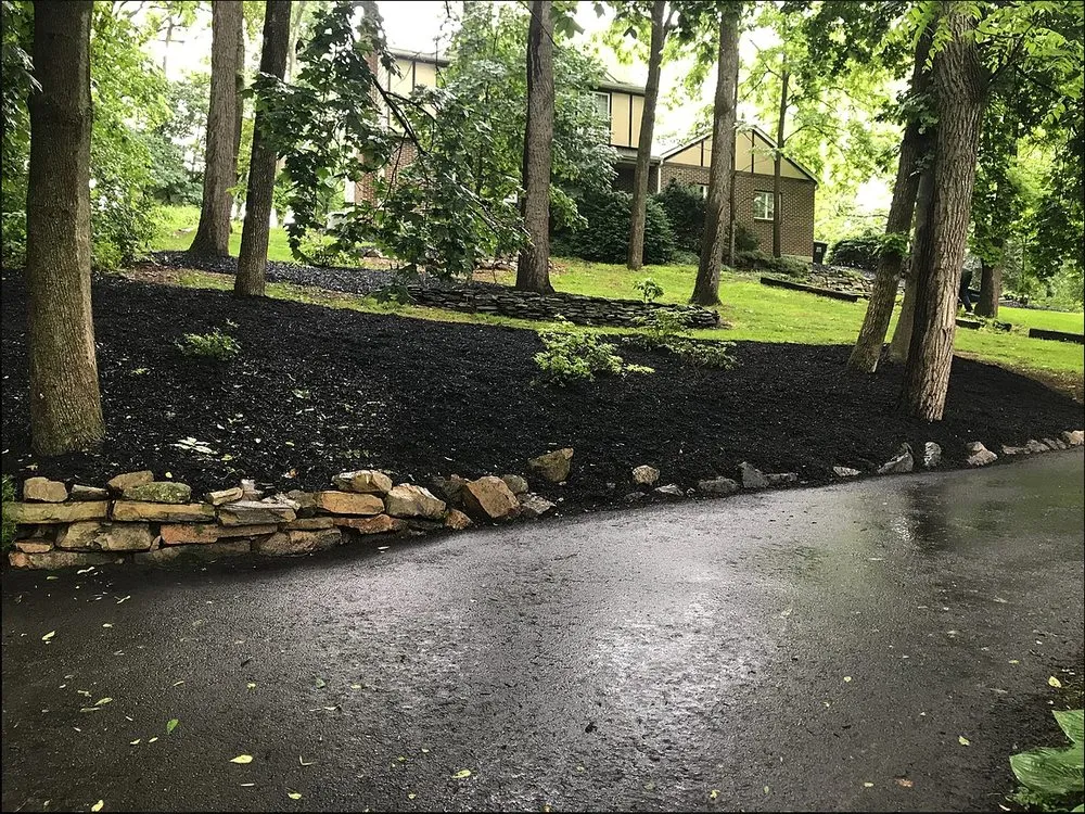 Top-rated garden landscaping in Walnutport, PA by Earthtones Outdoors