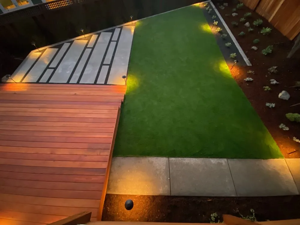 Reliable lawn care service experts serving Pacifica, CA - Earthtones