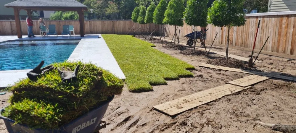 Expert landscaping services experts serving Lafayette, LA - Earthware Landscape and Design