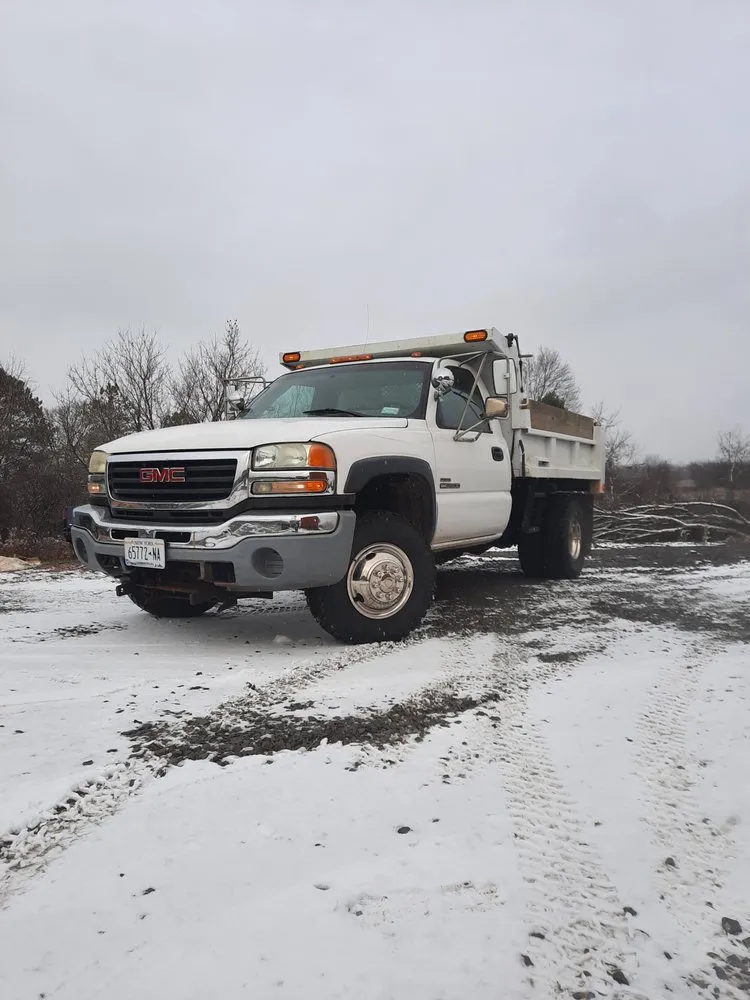 Expert lawn mowing service for beautiful yards in Amsterdam, NY by EarthWerx