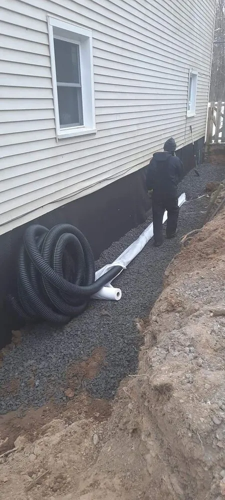 Custom lawn mowing service experts serving Amsterdam, NY - EarthWerx