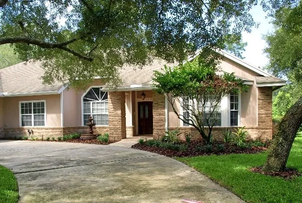 Local residential landscaping in Sanford, FL - Earthwise Horticultural Services