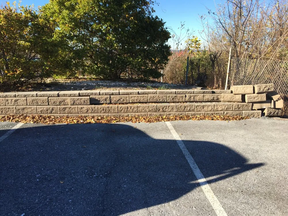 Affordable outdoor landscaping in Grantville, PA - Earthworkers Landscaping